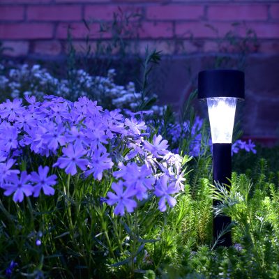 5 Outdoor Lighting Trends: Illuminate Your Space with Style