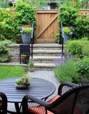 How Can I Make the Most Out of My Small Yard?
